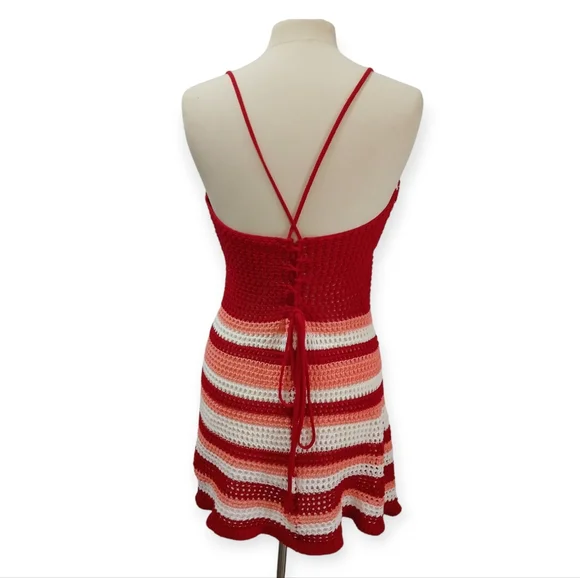 Crochet Swim Cover Up - Picture 4 of 9